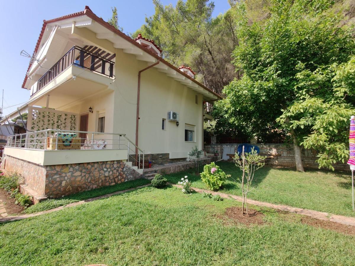 Villa Vasil Mertiri Химар Екстериор снимка